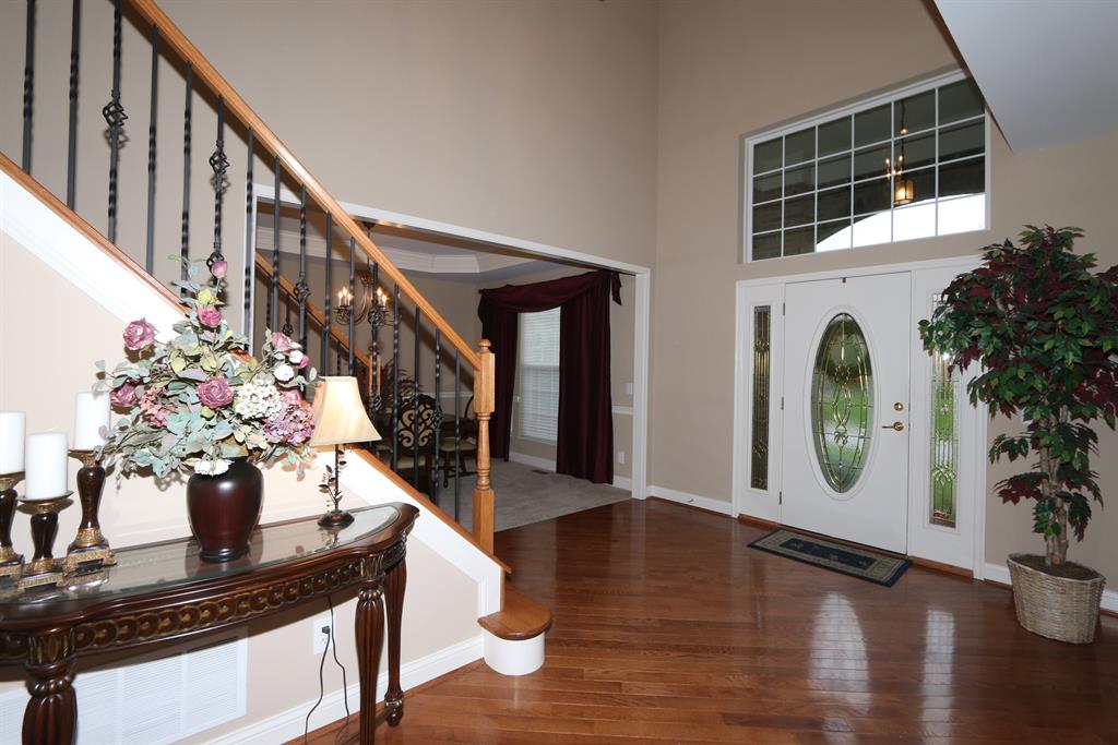 Foyer for 2416 Lost Willow Ct Hebron, KY 41048