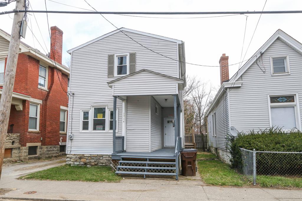 1914 Howell St