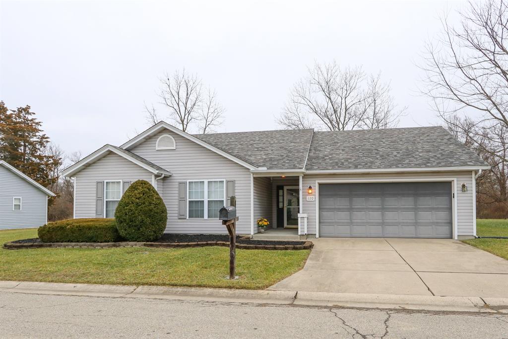 120 Sweet Gum Dr Hamilton West, OH