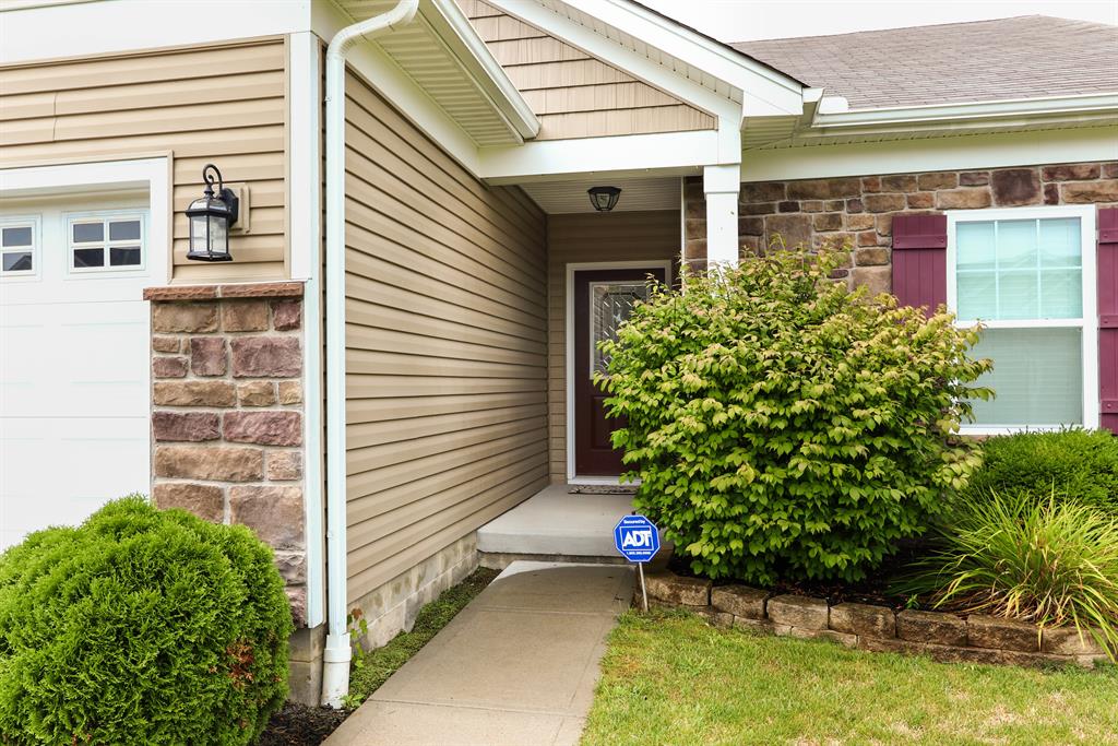 Entrance for 10234 Goldeneye Dr Alexandria, KY 41001