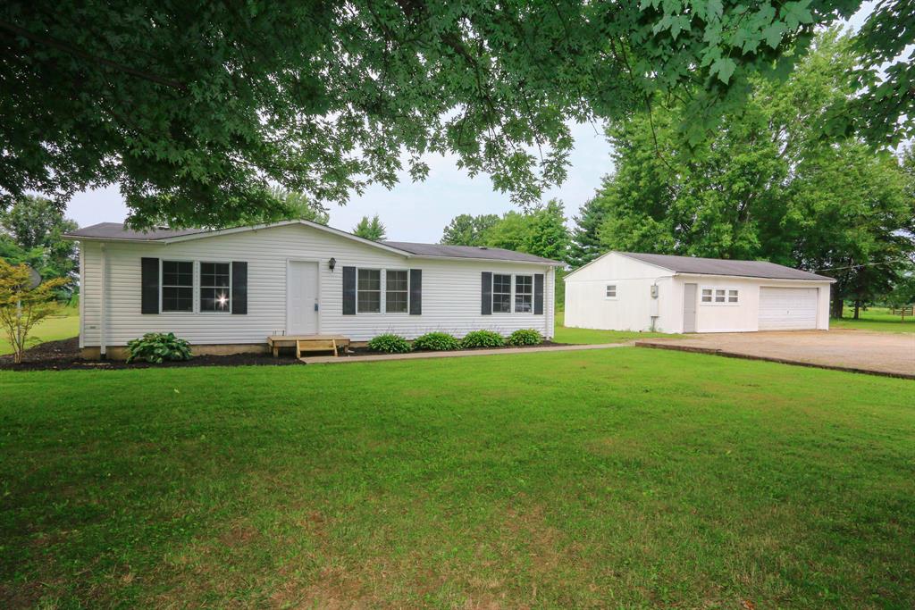 2040 Frazier Rd Jefferson Twp, OH