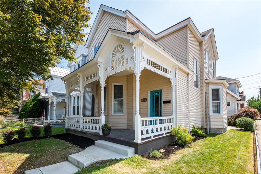 302 Taylor Ave