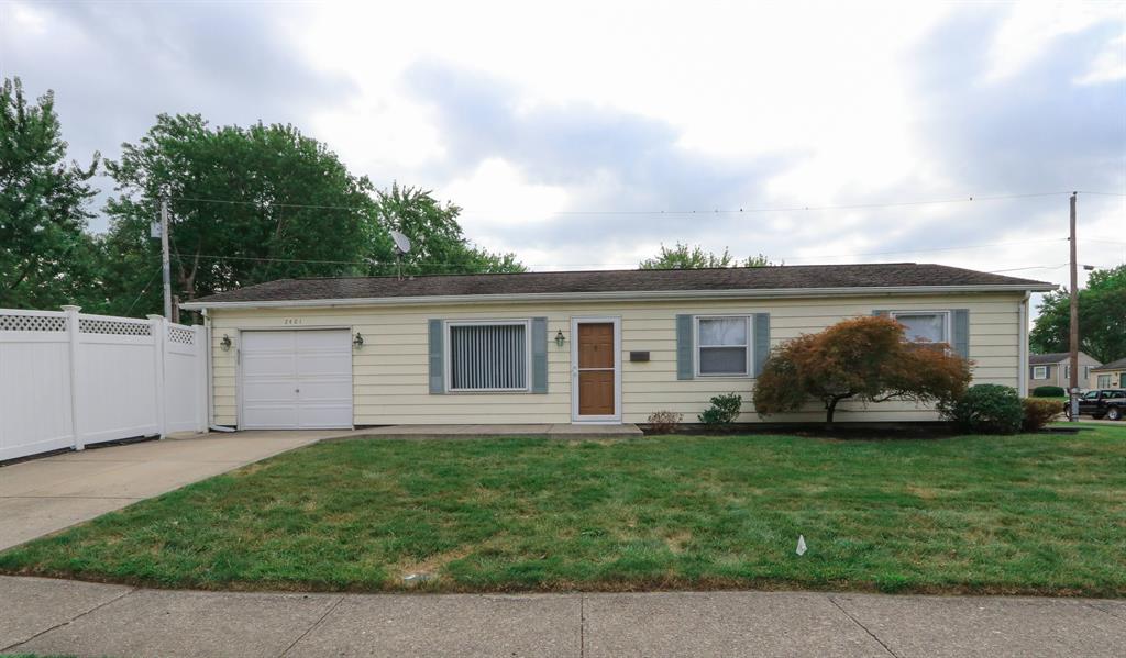 2401 Sheelah Ct