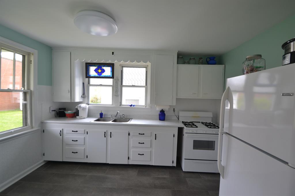 Kitchen for 1109 Second St Union Twp. (Brown), OH 45167