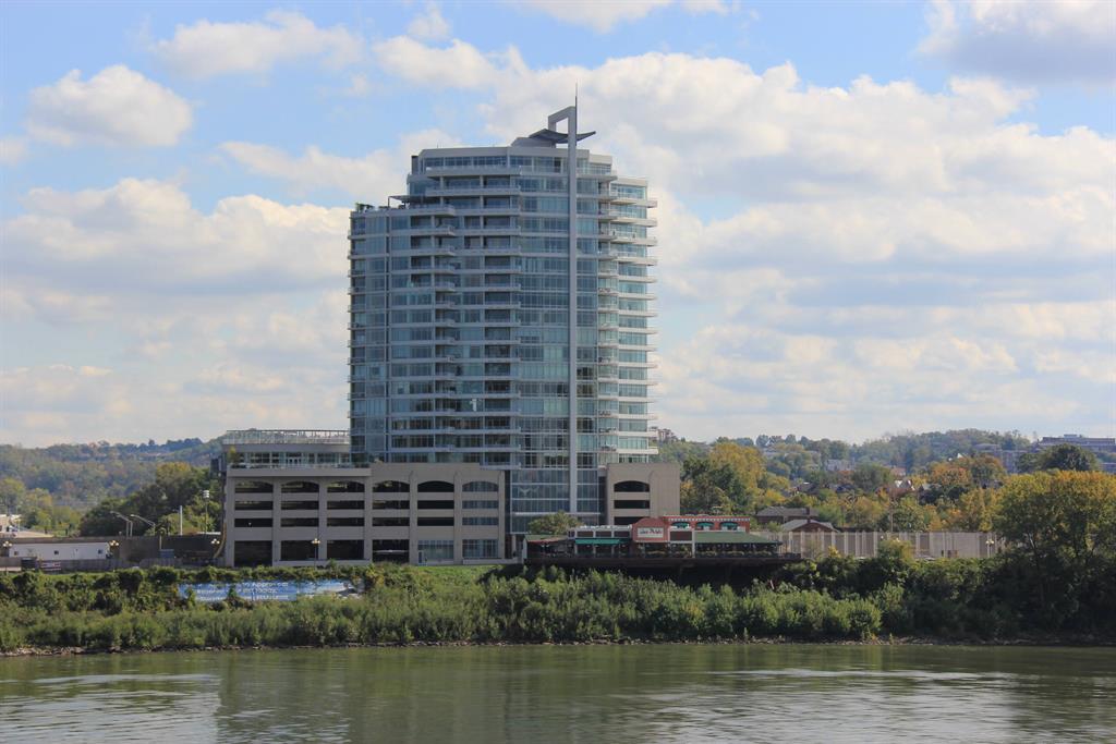 400 Riverboat Row, 1102
