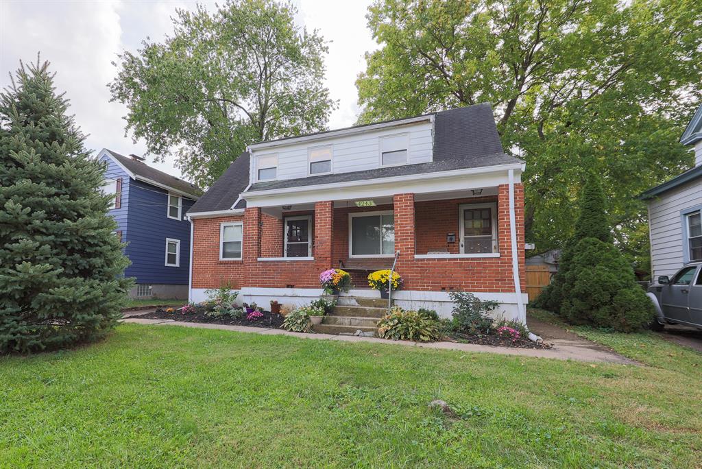 4243 South Avenue Silverton, OH
