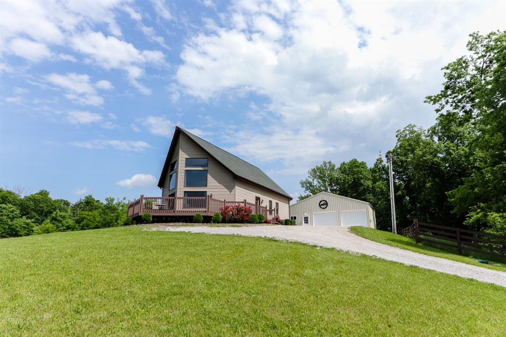 4762 Highway 609