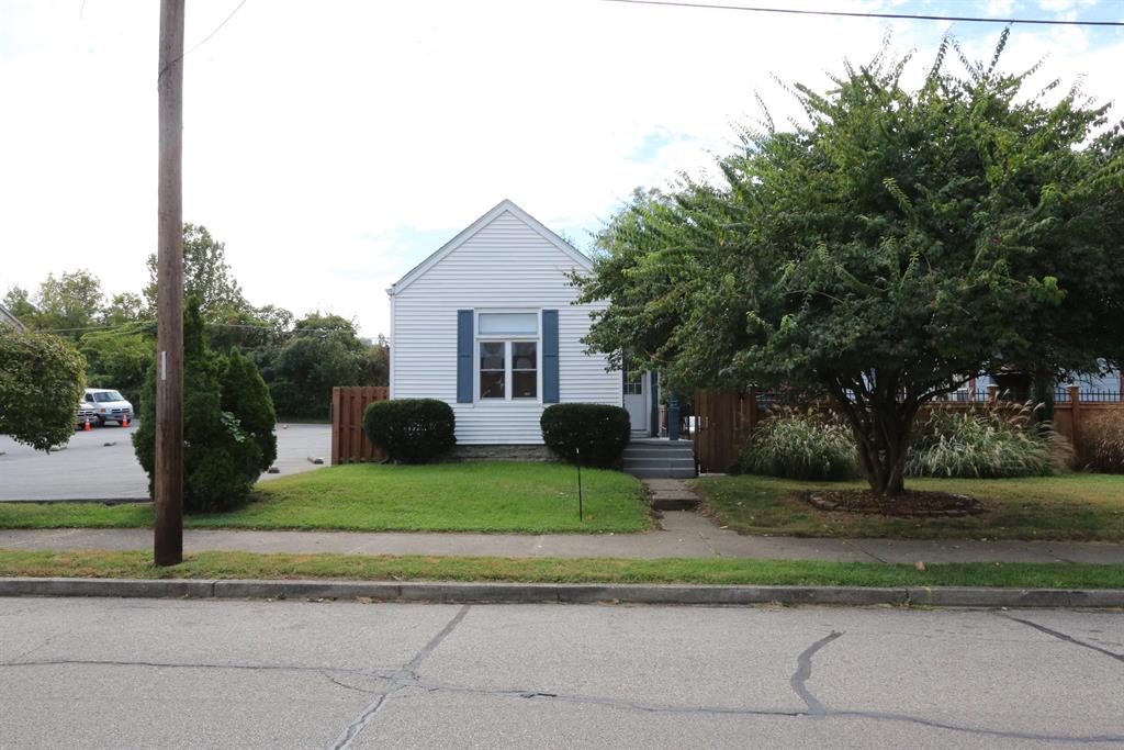 417 Linden St