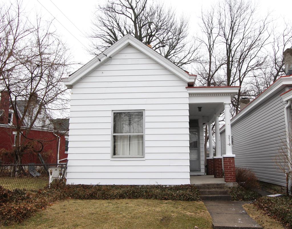 3710 Lincoln Ave