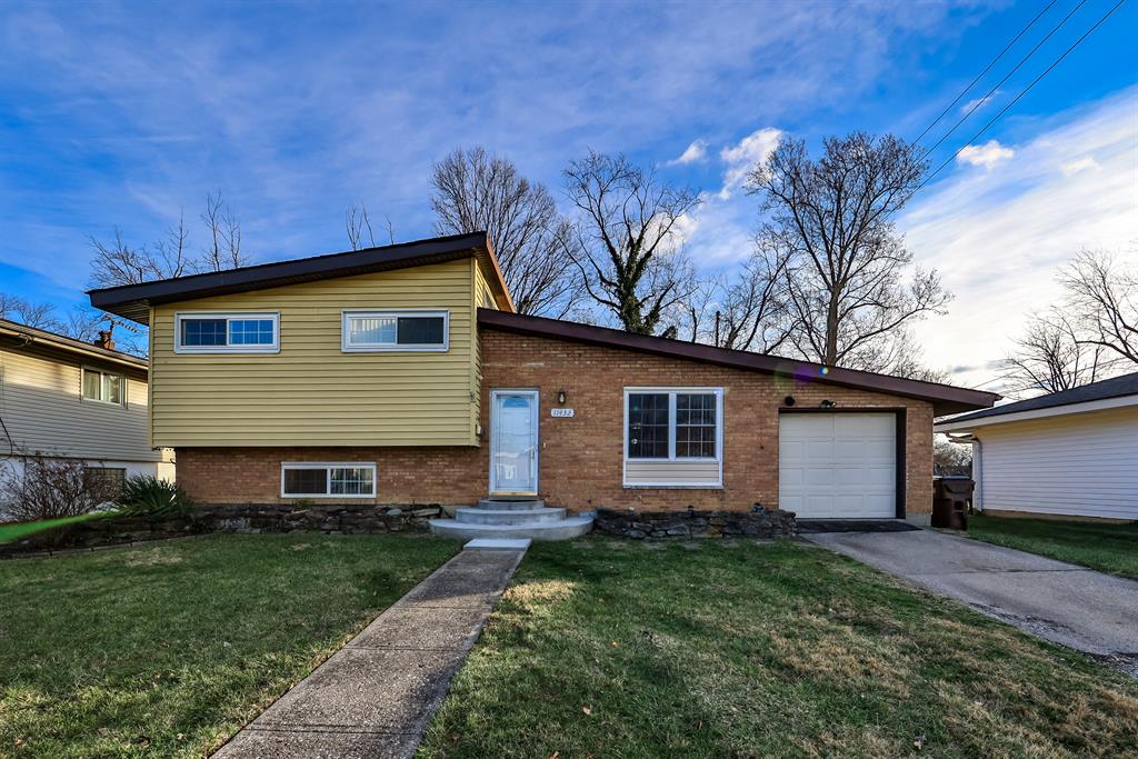 11432 Fitchburg Lane Forest Park, OH