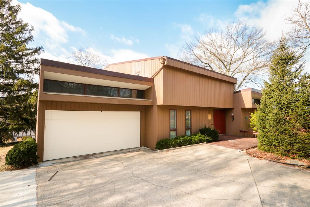 780 Crooked Stone Rd Clifton, OH