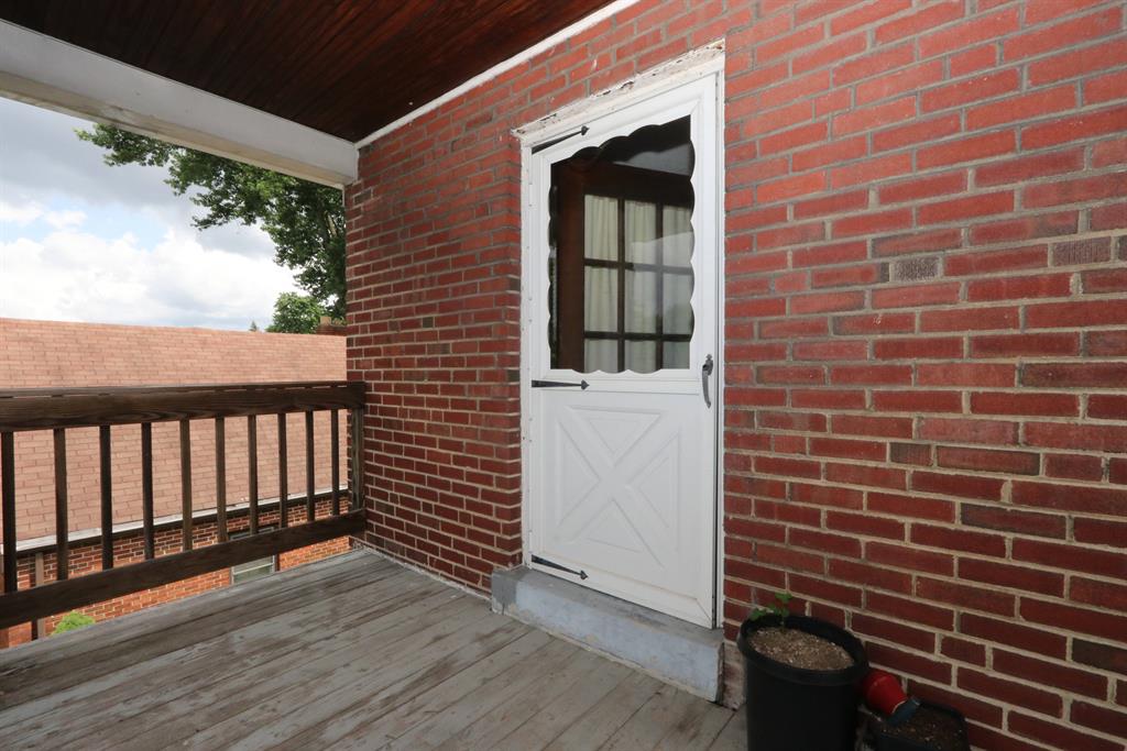 Entrance for 3935 N Clerose Cir Price Hill, OH 45205
