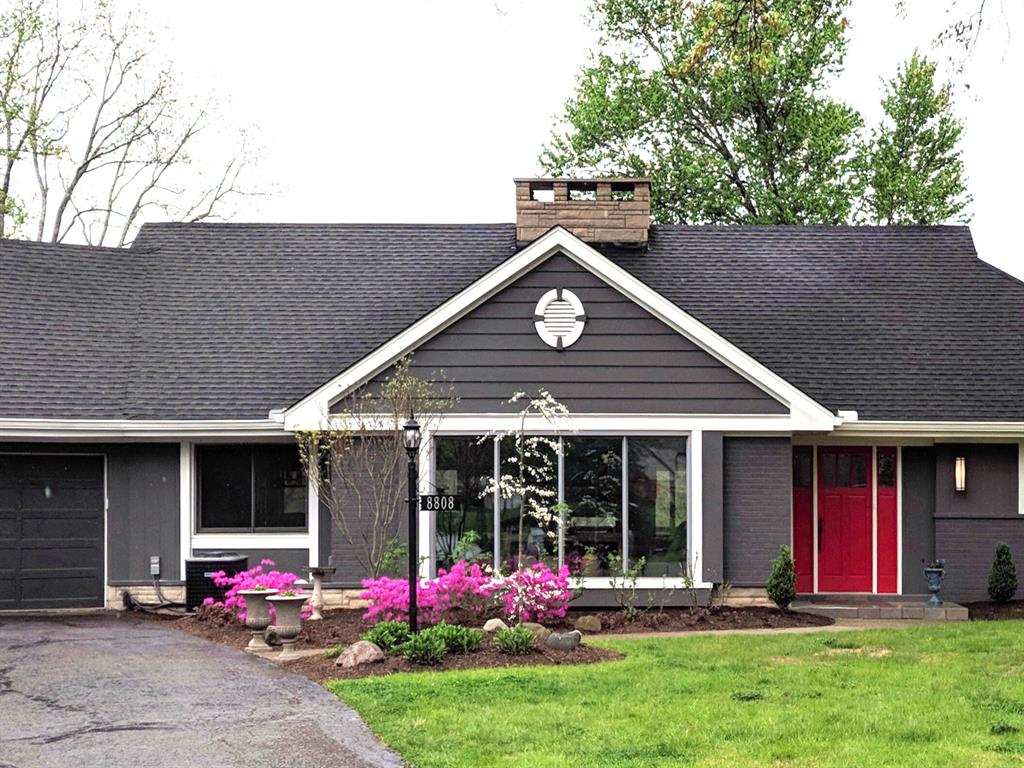 Entrance for 8808 Raiders Run Rd Sycamore Twp., OH 45236