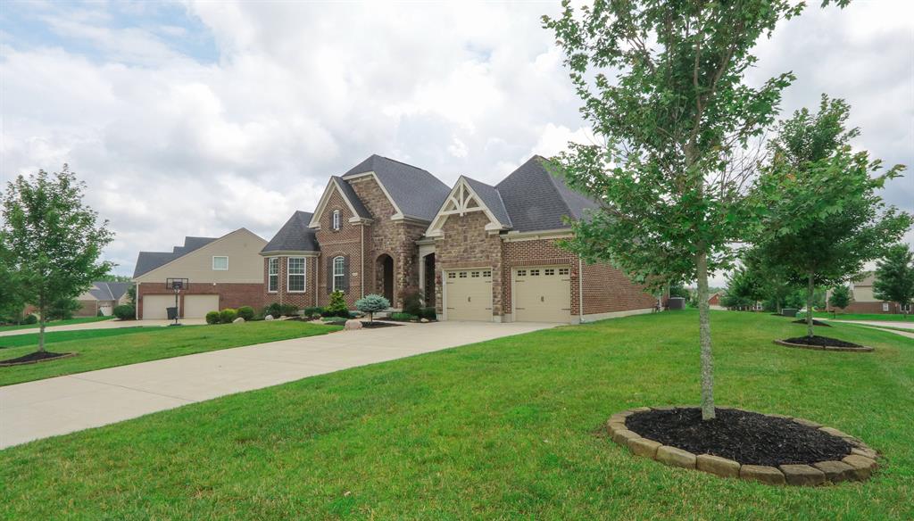 Exterior (Main) 2 for 2665 Twin Hills Ct Union, KY 41091