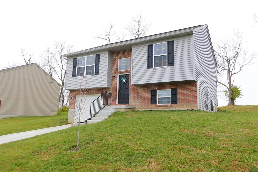 6365 Regal Ridge Dr