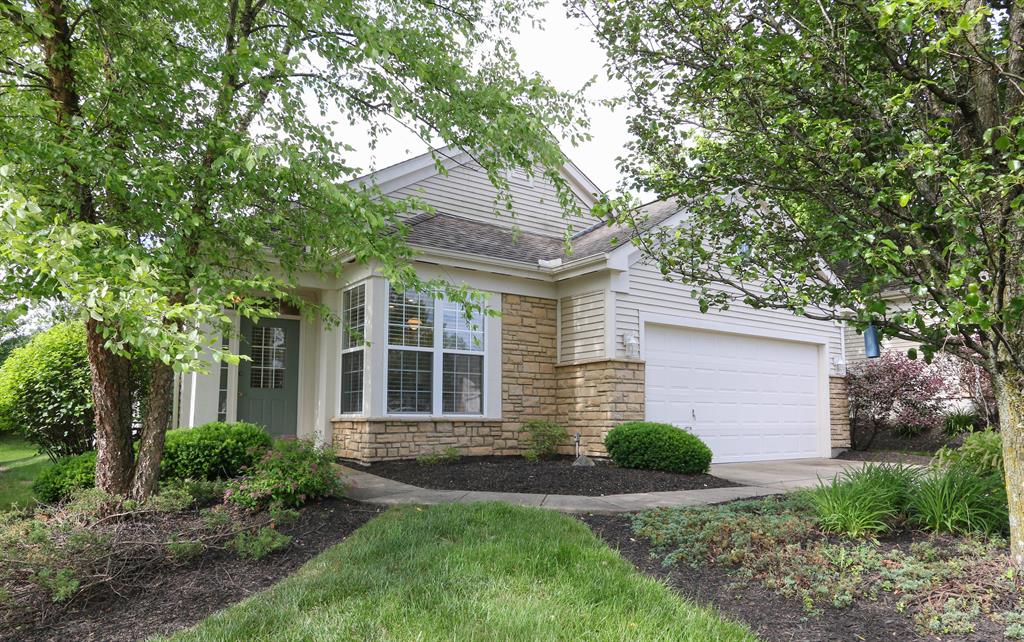 2611 Saint Charles Cir