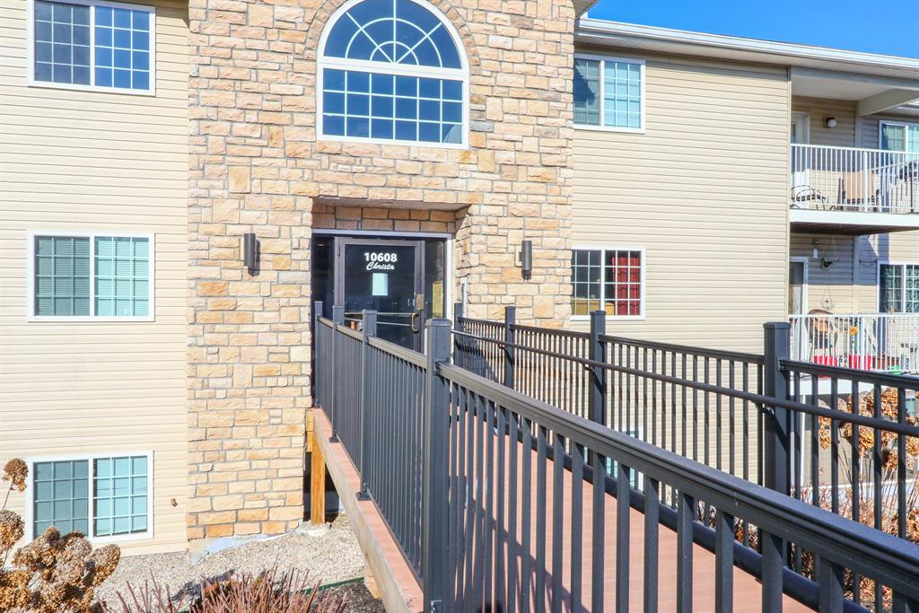 Entrance for 10608 Christa Ct Alexandria, KY 41001