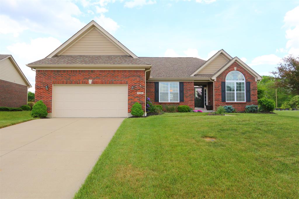 630 E Brooke Dr Monroe, OH
