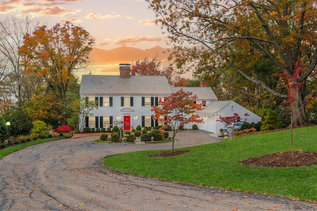 3 Stanley Ln Columbia/Tusculum, OH