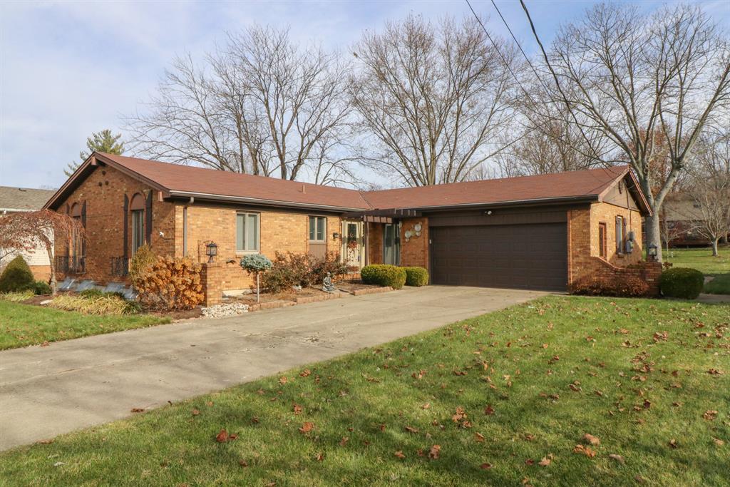 5722 Barkley Ct Fairfield, OH