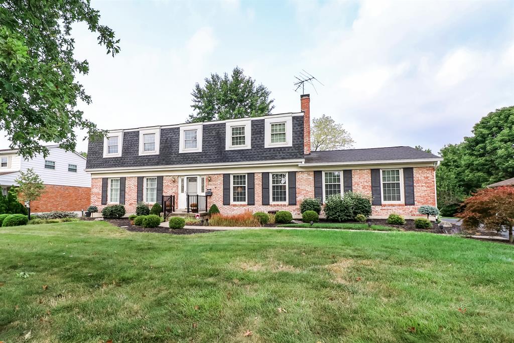 8809 Castleford Ln Montgomery, OH