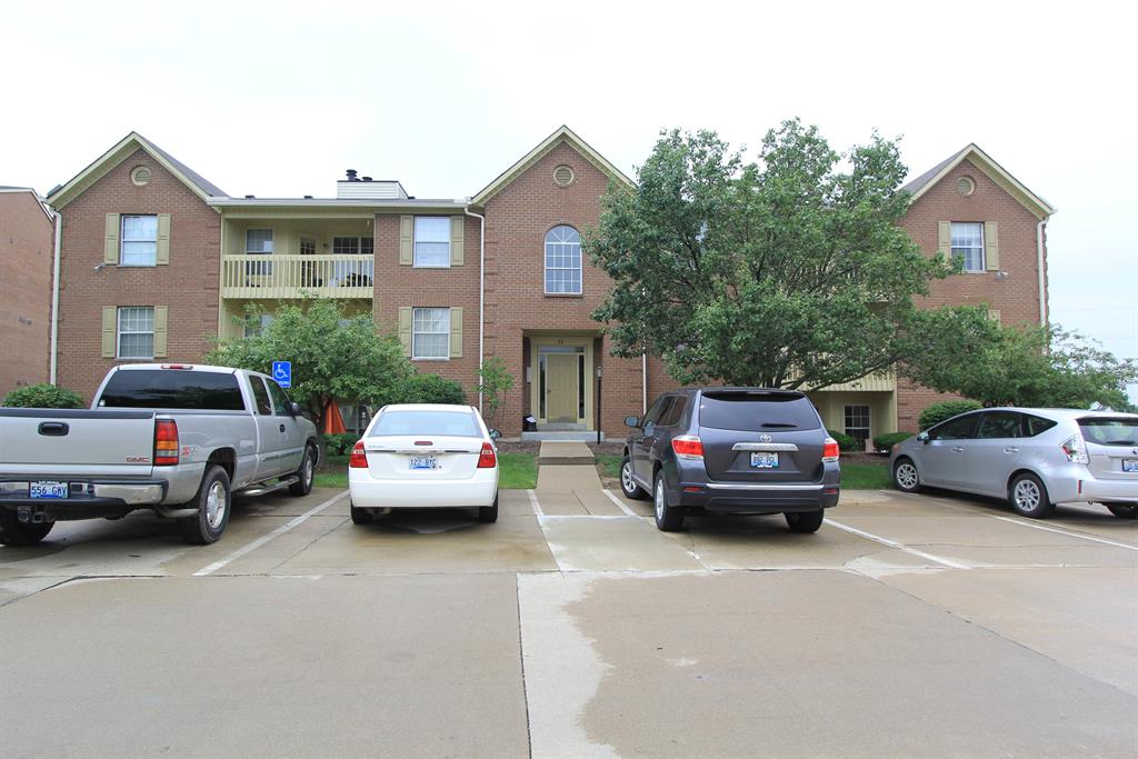 33 Highland Meadows Cir, 11