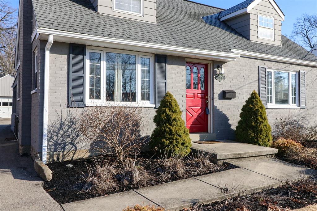 Entrance for 7906 Dee St Madeira, OH 45243