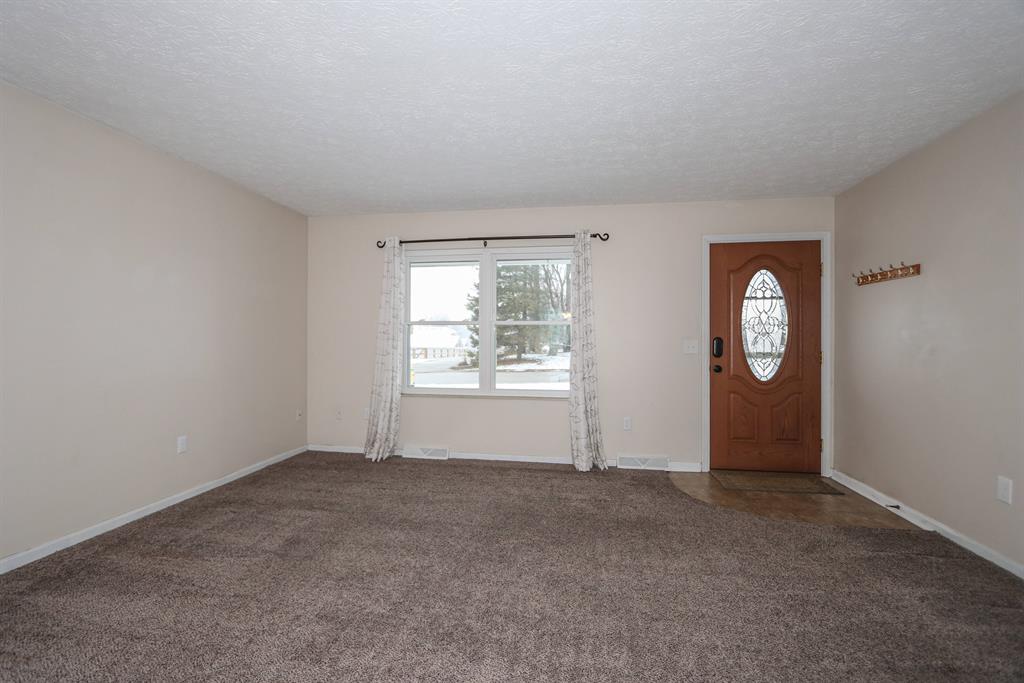 Living Room for 103 Friar Tuck Dr Independence, KY 41051
