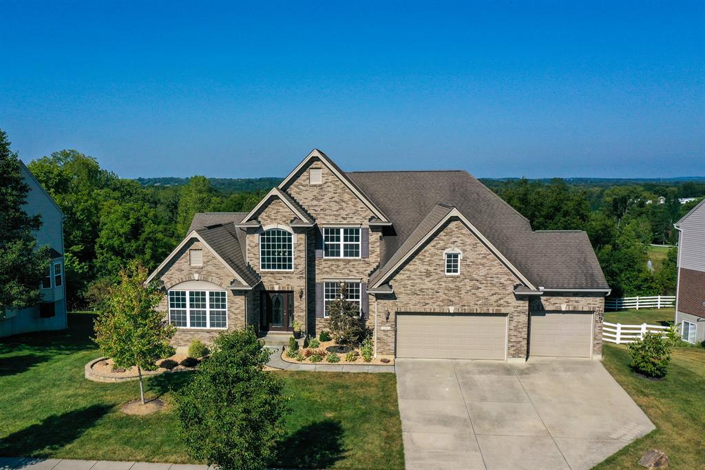 1211 Pond Ridge Circle
