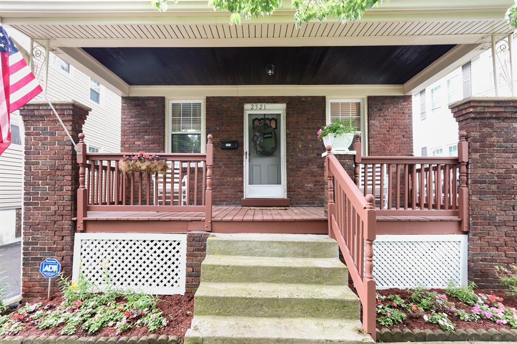 Entrance for 2521 Lysle Ln Norwood, OH 45212