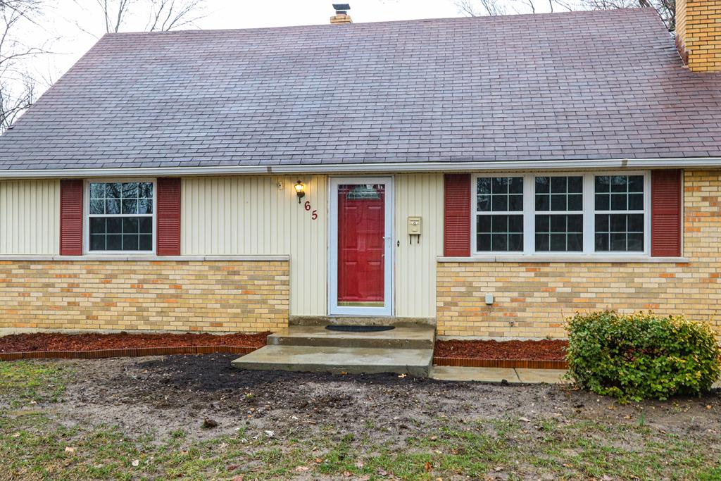 Entrance for 65 Hamlin Dr Greenhills, OH 45218