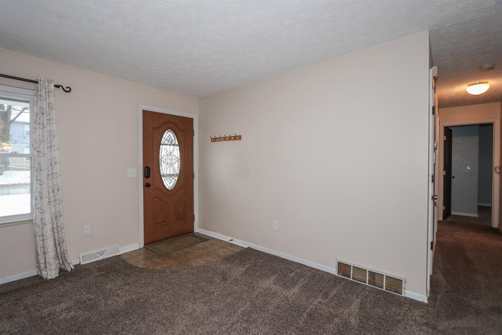 Entrance for 103 Friar Tuck Dr Independence, KY 41051