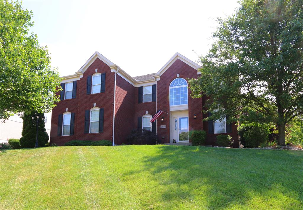 1300 Deer Hollow Ct