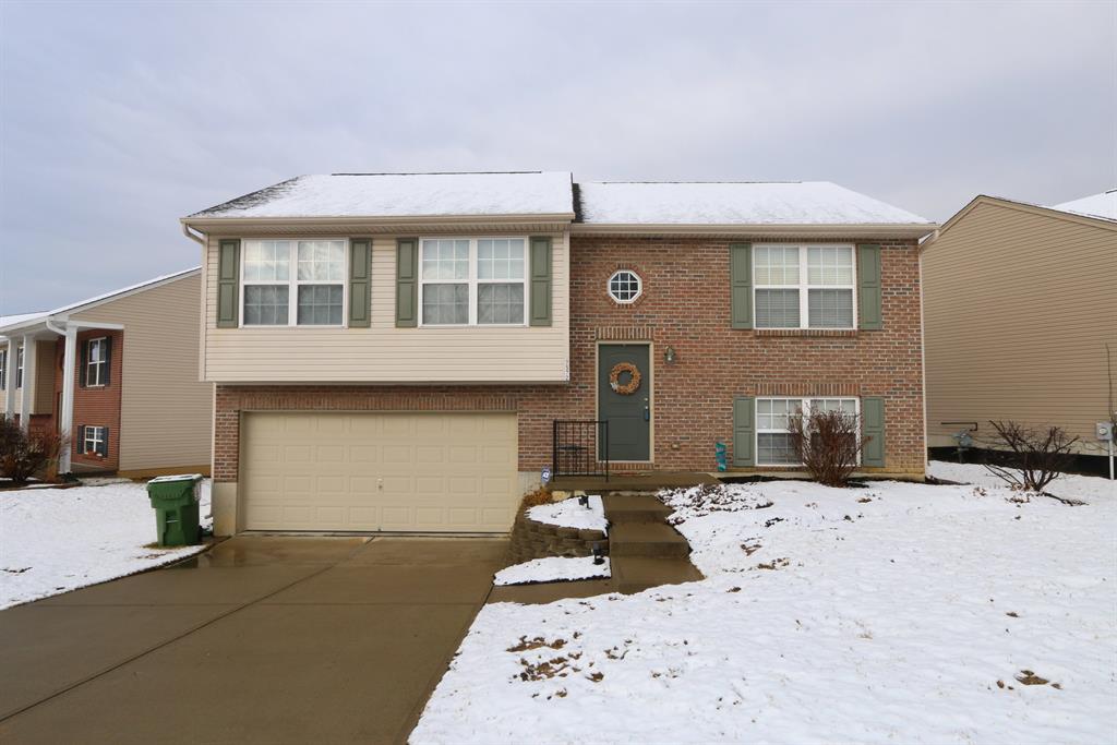 2572 Ivan Ct