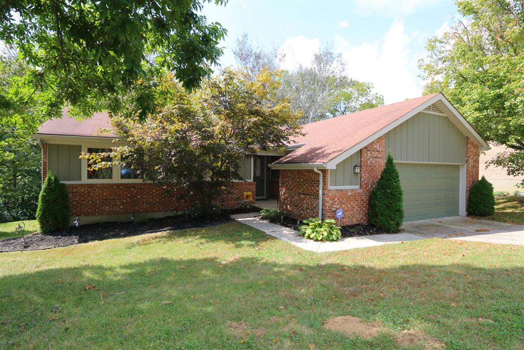 81 Sherwood Dr