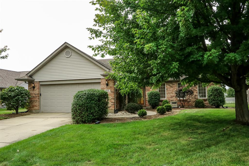 802 Plover Ln Englewood, OH