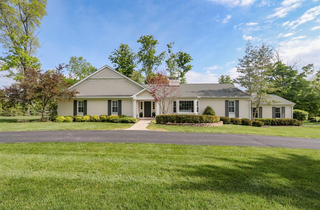 8130 S Clippinger Dr Indian Hill, OH