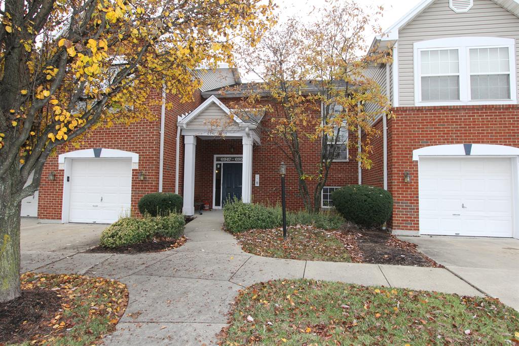 6957 Parkview Dr