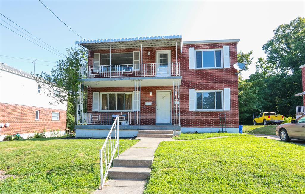 17 Warren Ct Fort Thomas, KY