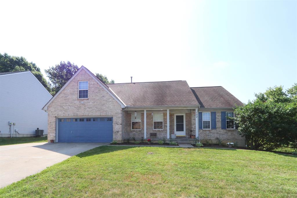 102 Paddle Wheel Dr New Richmond, OH