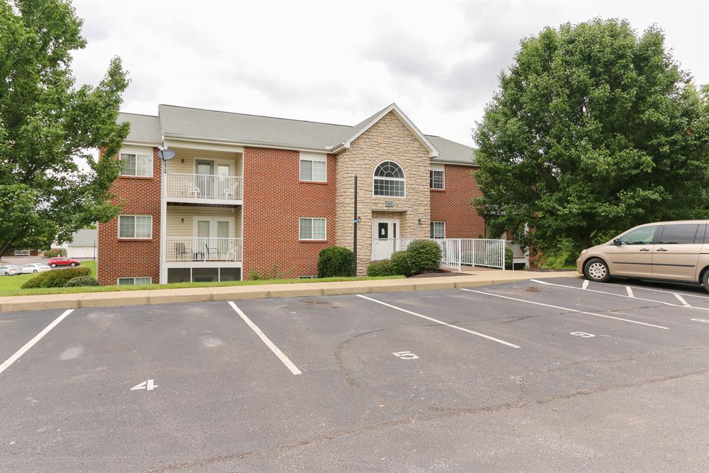 600 Friars Ln Ln, #7