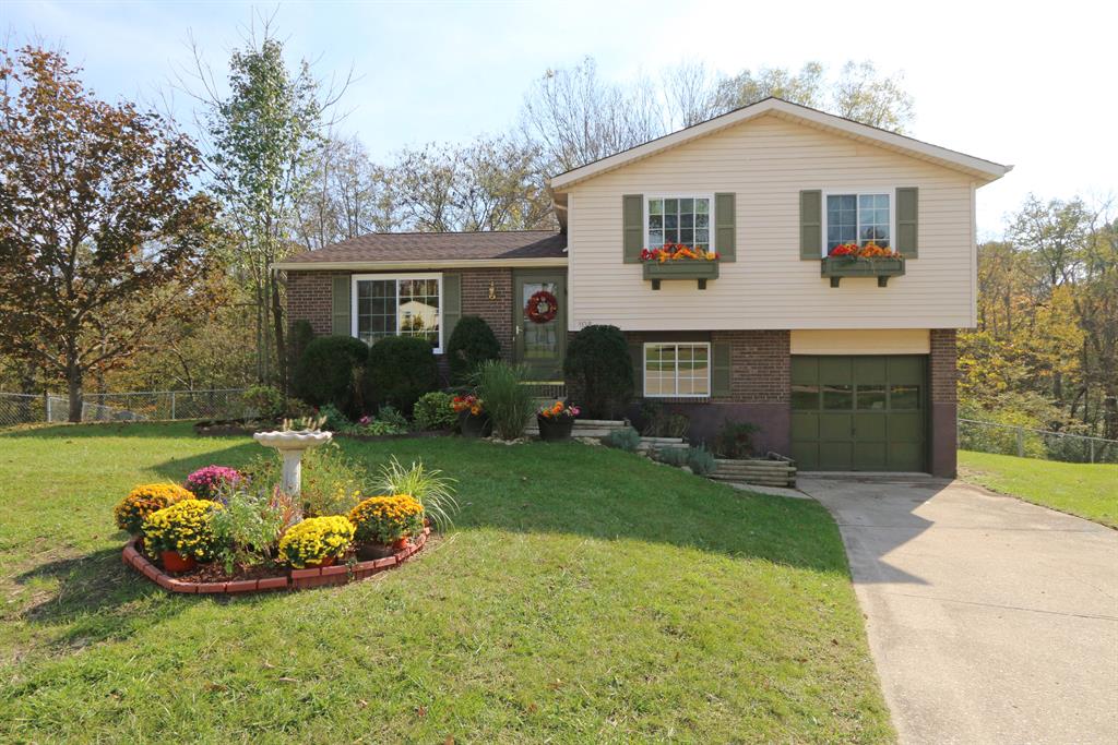 108 Greenwood Ct