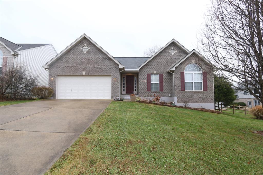 985 Carspen Ln