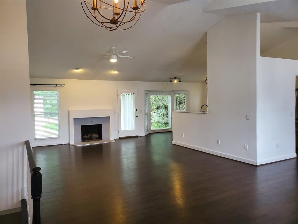 Great Room for 505 Laurelwood Dr Cleves, OH 45002