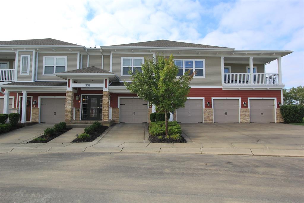 567 Riverpointe Dr, 11
