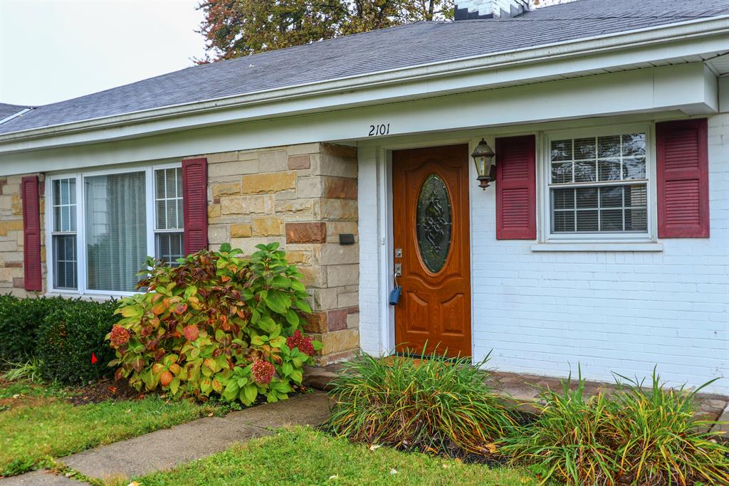 Entrance for 2101 Ronaldson Ave Mt. Washington, OH 45230