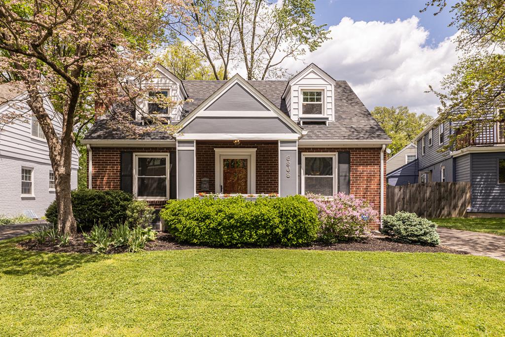 6908 Thorndike Road Mariemont, OH