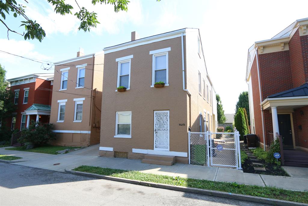 625 Saratoga St