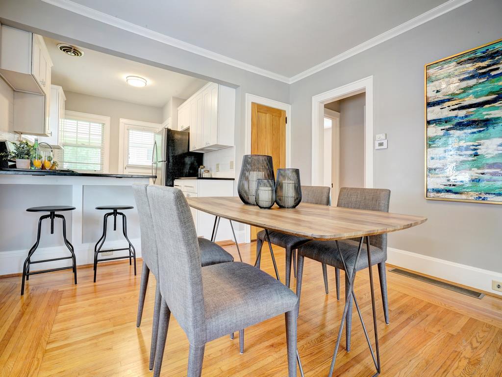 Dining Room 2 for 3331 Claramont Ave Oakley, OH 45209