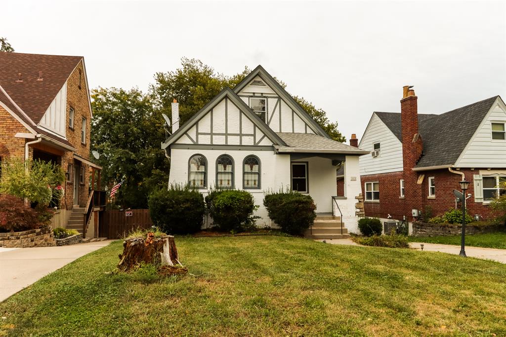 1418 Covedale Ave Covedale, OH